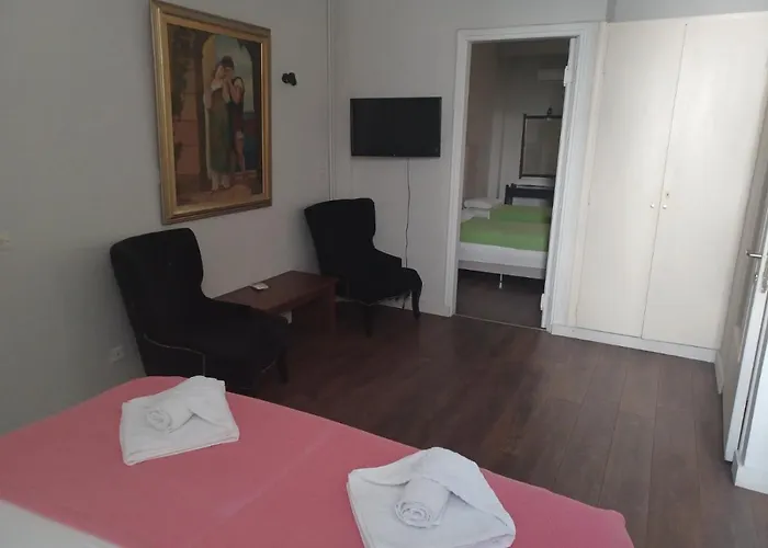 Center Отель 2*