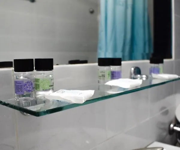 Center Отель 2*